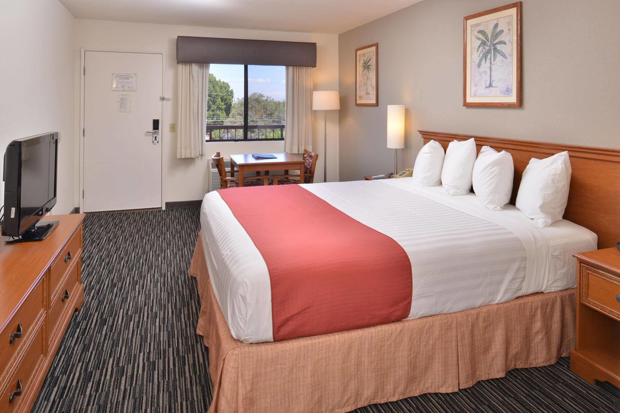 Pleasant Inn San Diego Rum bild